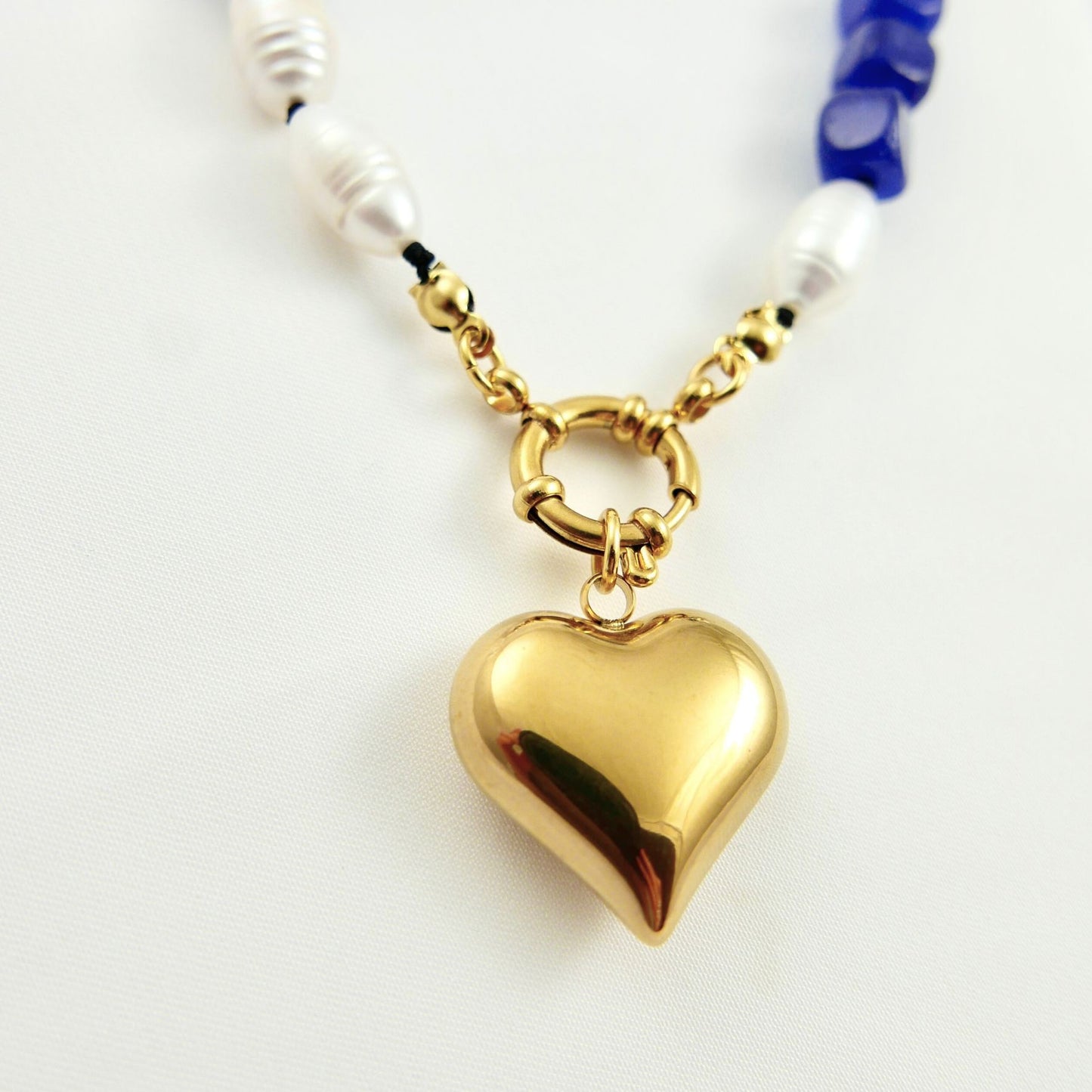 SUNSET • Navy Heart necklace
